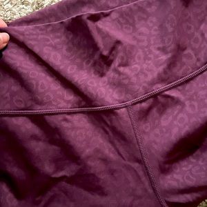 Born Primitive XL Fierce Leggings in Black Cherry Leopard